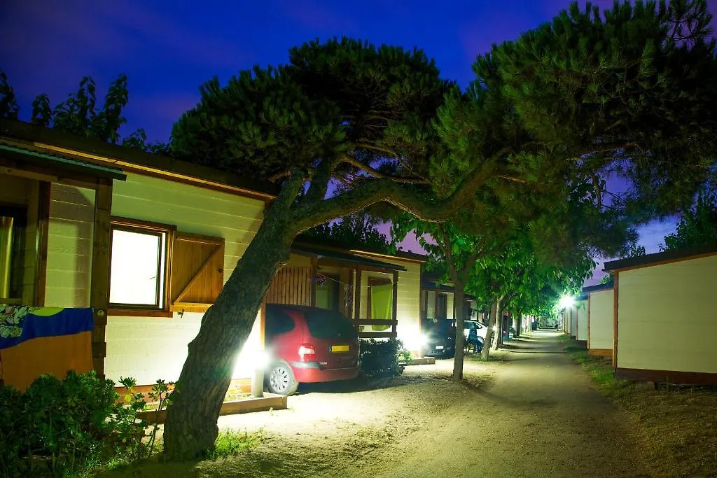 Camping Bon Repos Santa Susanna 3*,  Spain