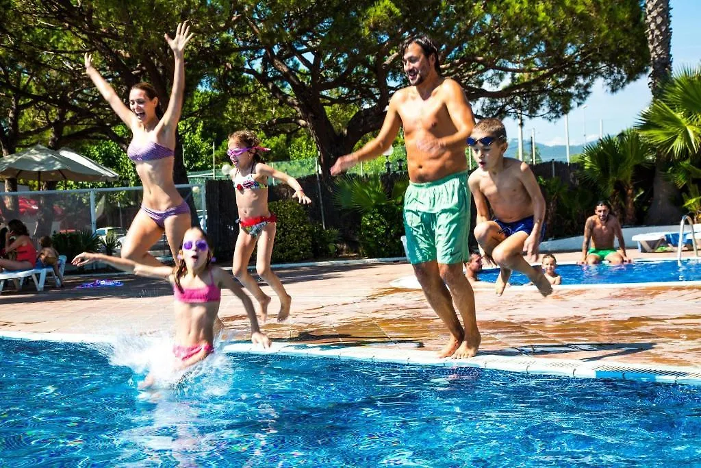 Camping Bon Repos Santa Susanna Campsite